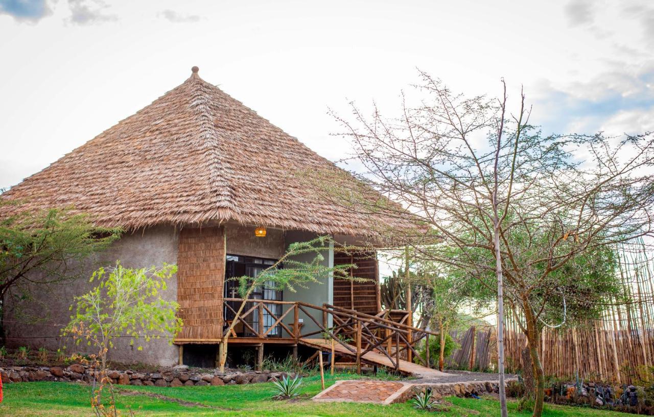 Kutoka Lodge Arusha Bagian luar foto